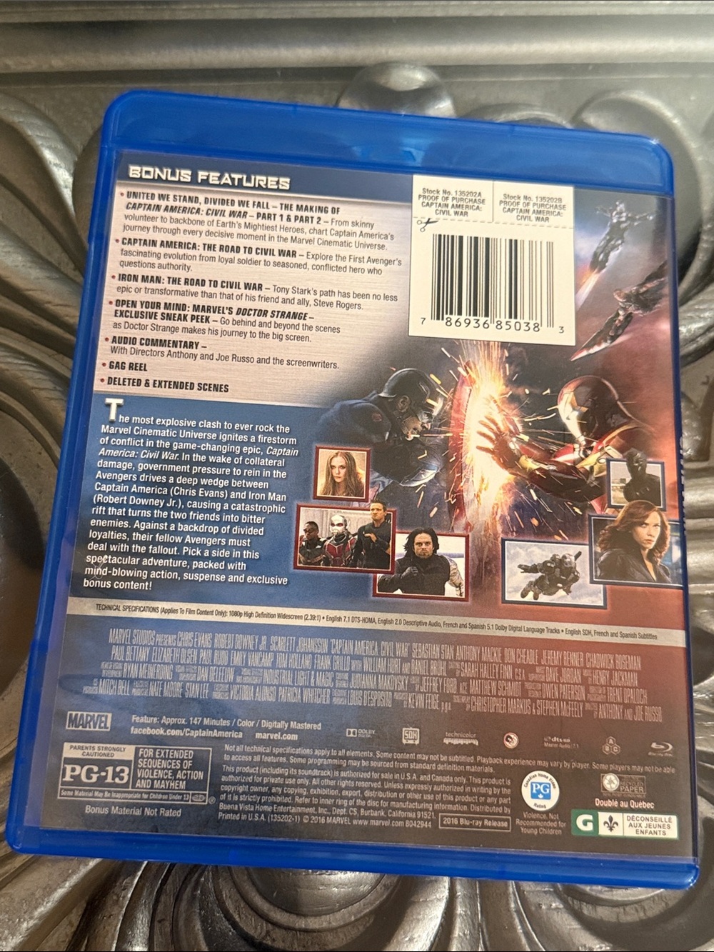Marvel Captain America Civil War Blu-ray - Picture 2 of 4